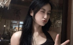 井川里予每一口都很深情